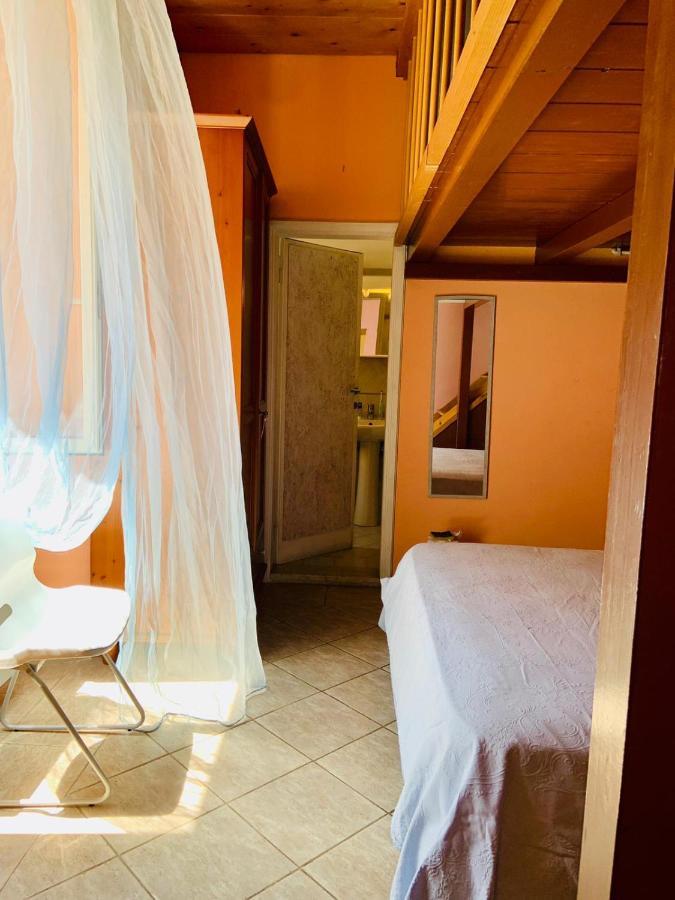 شقة آنسيو  في La Casina Sul Porto المظهر الخارجي الصورة