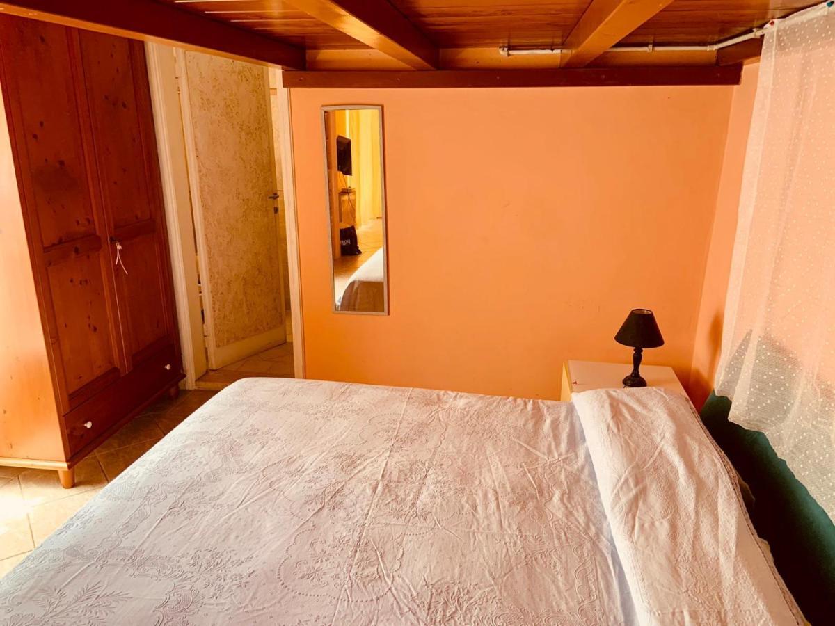 شقة آنسيو  في La Casina Sul Porto المظهر الخارجي الصورة